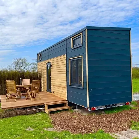 Tiny House *